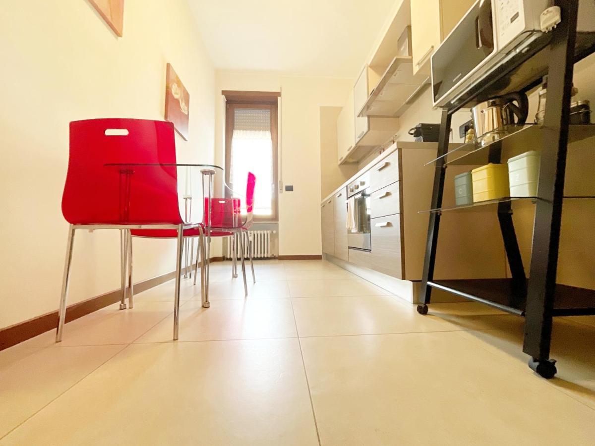 Best Way Rent - Elegante Loft Con Terrazzo มิลาน ภายนอก รูปภาพ
